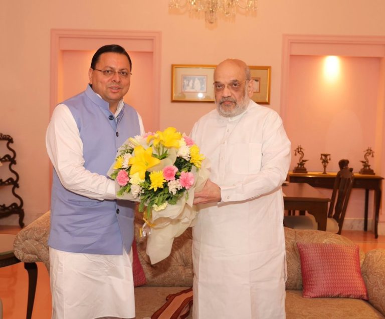 Meeting chaired by Amit Shah in Varanasi, CM Dhami raised issues of state interest