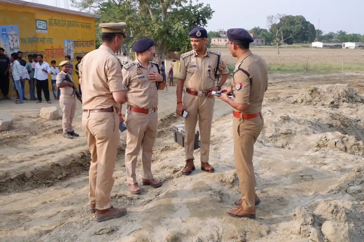 Uttar Pradesh News: Bloody game on the highway, history sheeter was chased and roasted!