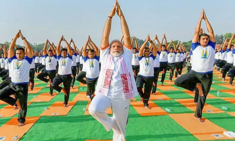International Yoga Day 2025: Yoga is in full swing from India to New York, the world performed asanas with PM Modi!