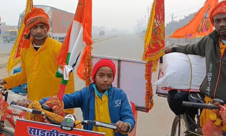 Yashraj Khatu Shyam: 9-year-old Yashraj travelled 1400 KM by bicycle, paid a unique tribute to the martyrs, bowed his head at Khatu Shyam Darbar