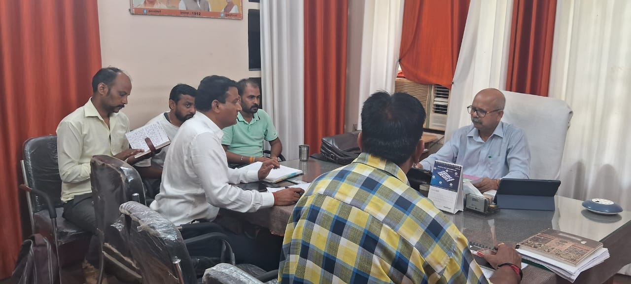 UP Bijnor News: Negligence in installing electricity smart meters will not be tolerated: Uday Pratap