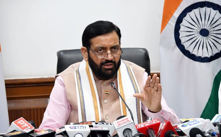 Haryana News: हरियाणा सरकार का बड़ा फैसला, संवेदनशील पदों से अनुबंधित कर्मचारियों को हटाने के आदेश