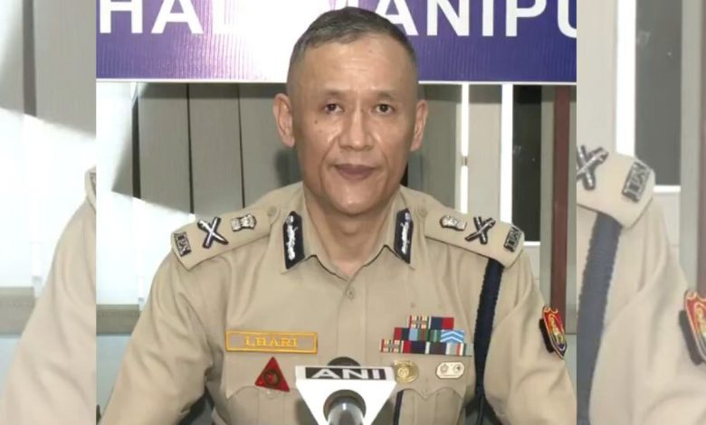 Manipur News: मणिपुर पुलिस को बड़ी कामयाबी, इंफाल घाटी में बड़ी मात्रा में हथियार बरामद