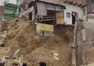 Mathura Major Accident: 6 houses razed during excavation, many people feared to be buried