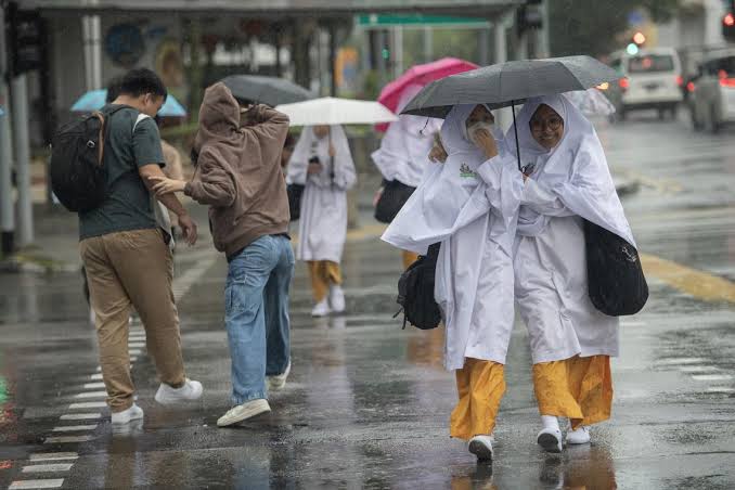 Weather Update: New mood of the weather in the beginning of June, thunderstorms and rain knock!