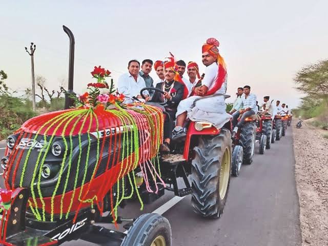 Jodhpur Tractor Wedding: When there was no procession, but a caravan - Jodhpur's desi pride rode on 121 tractors!