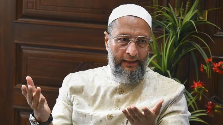 Asaduddin Owaisi in Algeria: Asaduddin Owaisi told why it is necessary for Pakistan to be included in the gray list