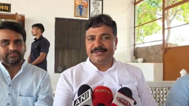Rajasthan Politics: Rhetoric on sacrifice intensifies in Rajasthan politics, Julie makes a sharp attack on Kumawat
