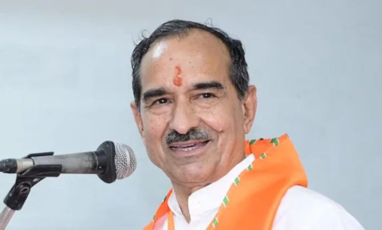 Madan Rathore on SI Exam: Politics heats up on Rajasthan SI recruitment, Rathore calls Beniwal a 'dramatic leader'