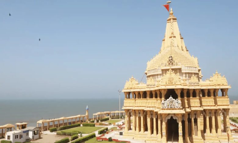 Do Mahabhishek Puja from Somnath Dham in Sawan sitting at home, you will get holy prasad kit