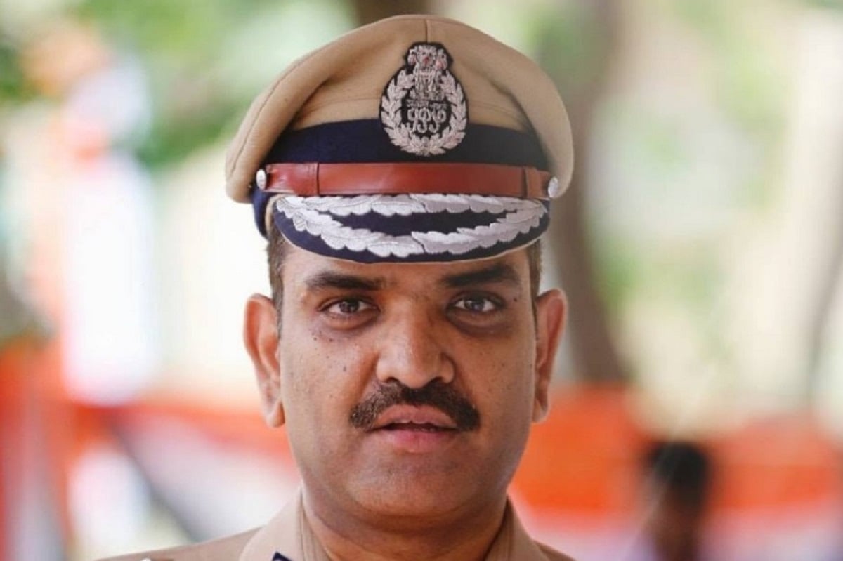 Uttar Pradesh News: Asim Arun's roar from Moradabad: "Those who cheat the public will not be spared now!"