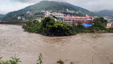 Himachal Rain Disaster: Clouds raining as a disaster in Himachal! 34 people dead, 285 roads blocked, schools also closed… Red alert in these districts