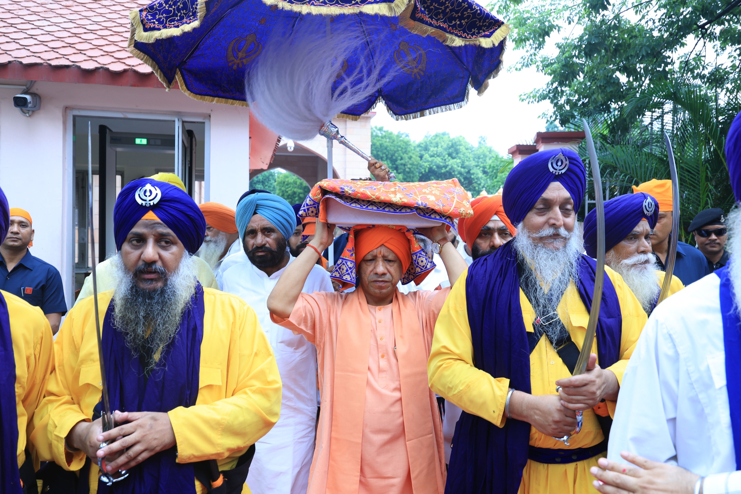 Guru Teg Bahadur: CM Yogi participated in the program organized to commemorate the 350th martyrdom year of Sahib Shri Guru Teg Bahadur Ji Maharaj