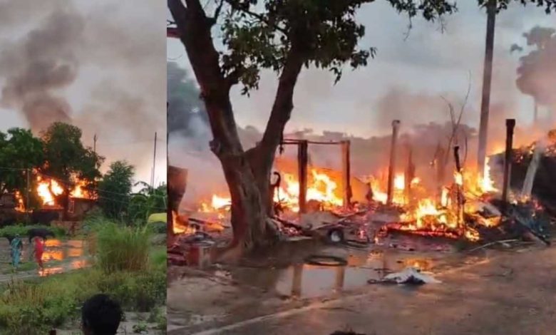Bihar Fire News: Explosion while heating milk in Vaishali district of Bihar, 20 houses burnt to ashes, woman died