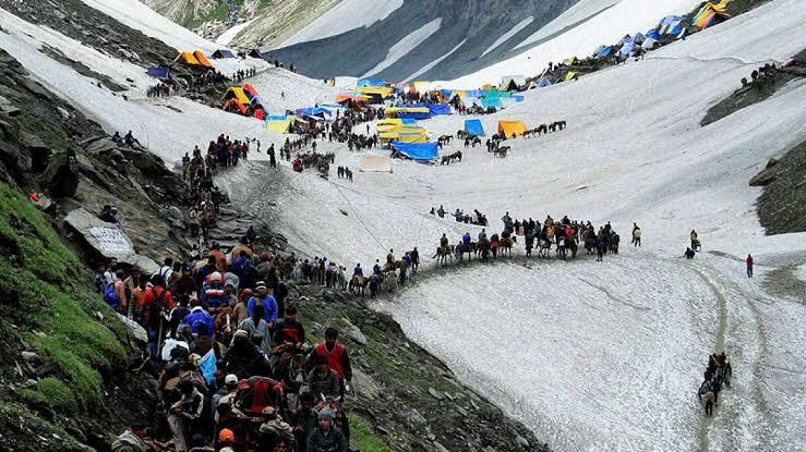 Amarnath Yatra 2025: Amarnath Yatra resumed after improvement in weather, 5110 pilgrims allowed to visit