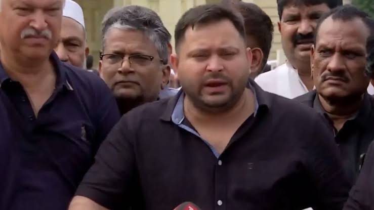 Bihar Assembly SIR Row: SIR was abused and manhandled in Bihar Assembly, Tejashwi said- BJP goons abused my parents