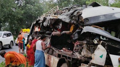 Deoghar Bus Accident: Fierce collision between bus and truck in Deoghar, 5 pilgrims died