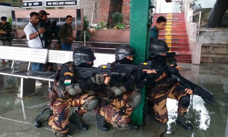 Mock drill at Kathgodam railway station, extensive practice of security forces in the shadow of terrorist attack