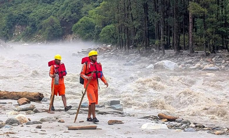The fierce form of the Beas river, the dreadful scene of devastation after the cloudburst