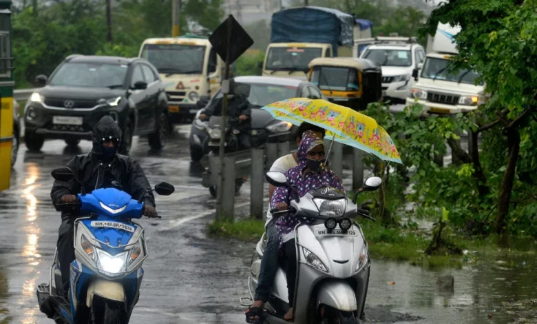 Weather Update: Monsoon wreaks havoc, red alert issued from North to South!