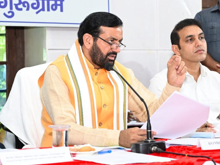 CM Nayab Singh Saini: हरियाणा सरकार का बड़ा फैसला, पूर्व विधायकों को यात्रा व चिकित्सा भत्ता, एक लाख रुपये की सीमा होगी समाप्त