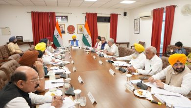 CM Bhagwant Mann: पंजाब में पवित्र ग्रंथों की बेअदबी पर अब कठोर सजा, मान सरकार का ऐतिहासिक कदम