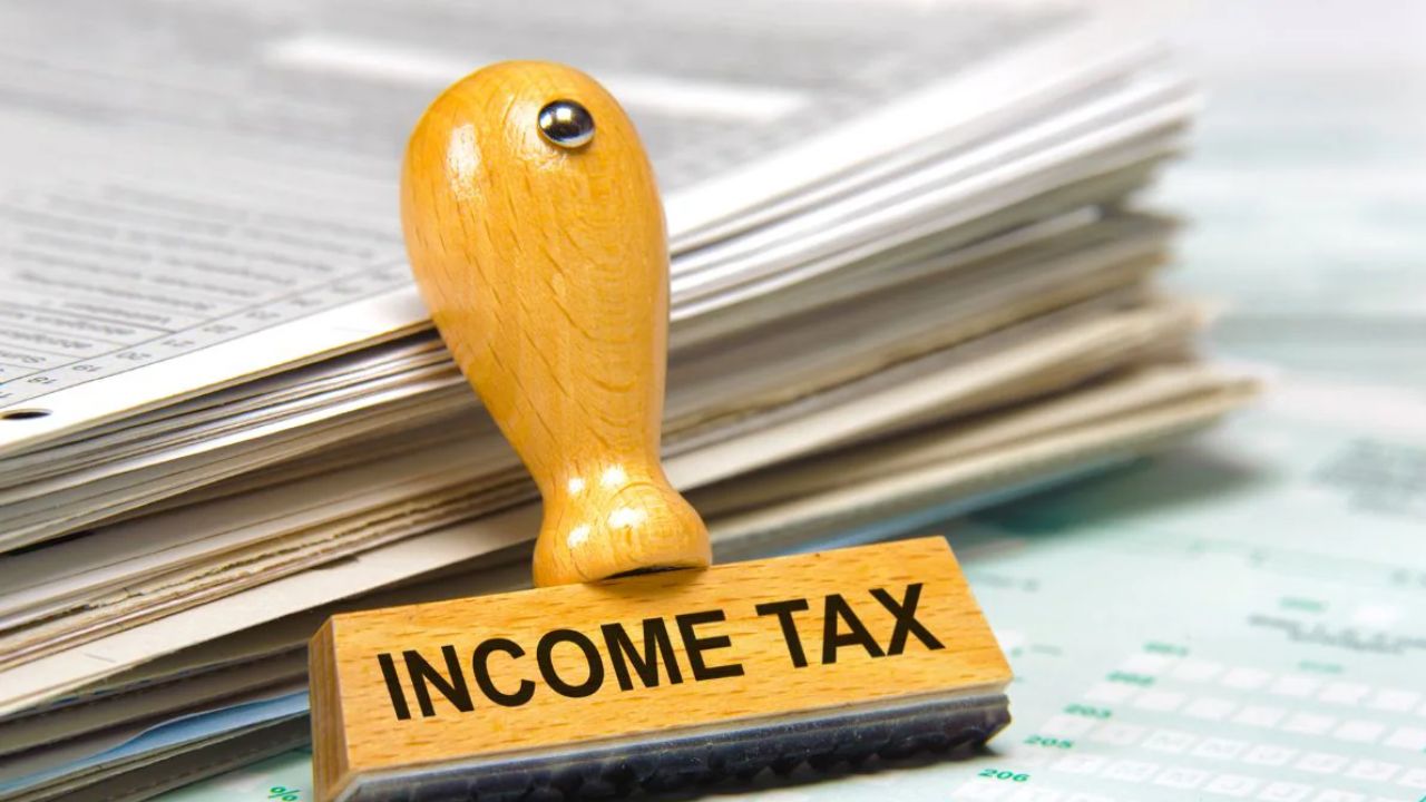Jaipur IT Raid: Income Tax Department takes major action on property dealer's premises in Jaipur, investigation into cash transactions and fraud worth crores intensified