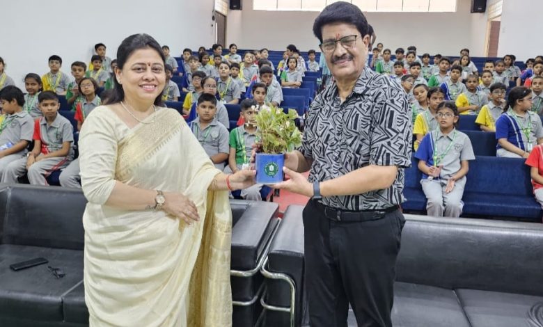 UP Bijnor News: Special session organized on the importance of Ganga under Ganga Pustak Parikrama in Delhi Public School, Bijnor