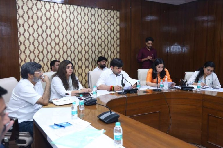 HSVP News: Minister Gaurav Gautam gave strict instructions regarding the development of Sector-2, 12 and Transport Nagar of Palwal