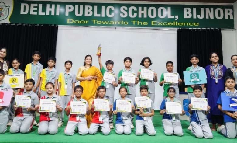UP Bijnor News: Inter House Maths Quiz successfully organized in Delhi Public School
