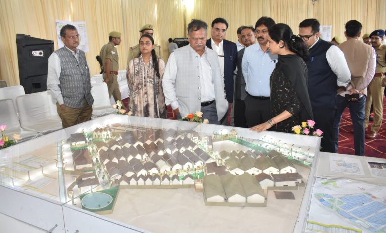 Uttar Pradesh News: Chief Secretary's visit to Bulandshahr: Development projects reviewed