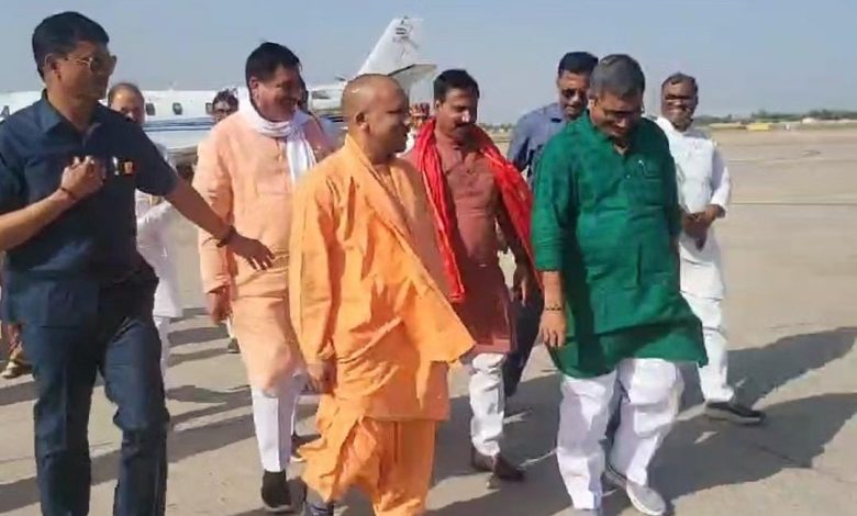 Up Varanasi News: CM Yogi's big visit to Varanasi! Instructions to speed up the work of the tourist center