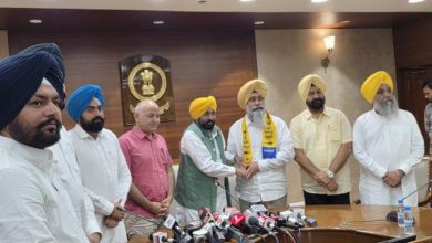 Punjab AAP News: अकाली दल के पूर्व विधायक हरमीत सिंह संधू आम आदमी पार्टी में शामिल, तरनतारन उपचुनाव में बन सकते हैं उम्मीदवार