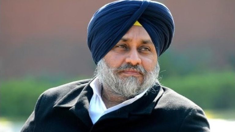 Sukhbir Singh Badal: राजस्थान में कृपाण और कड़ा पहने सिख छात्रा को परीक्षा देने से रोका, भड़के सुखबीर बादल