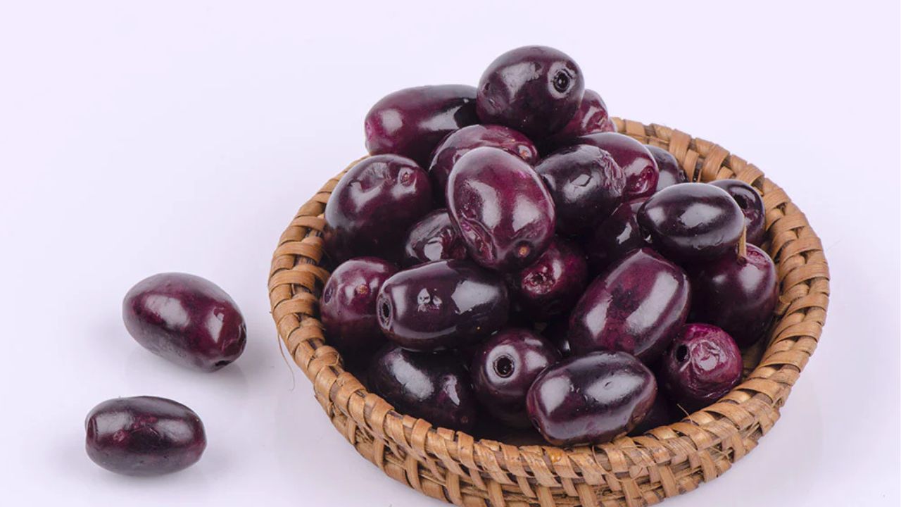 Jamun Seed Benefits: क्या जामुन की गुठली डायबिटीज कंट्रोल कर सकती है? जानें इसके चमत्कारी फायदे