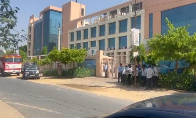Jaipur School Bomb Threat: Jaipur School Bomb Threat Case: Vidyadhar Nagar's MGPS School received threat via email, police conducted search operation