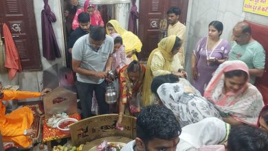 On the third Monday of Sawan, a celebration of Shiva devotion was held in Haridwar, Daksheshwar Mahadev temple was crowded with devotees