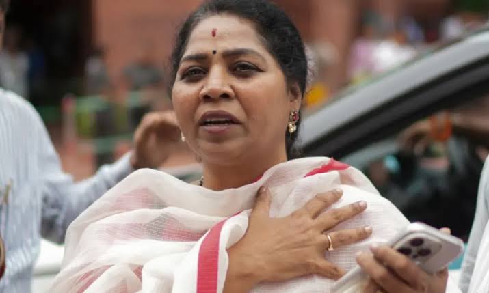 Delhi Chain Snatching News: Woman MP robbed, accused arrested, police recovered the chain
