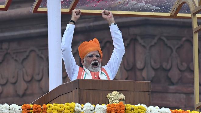 Modi Independence Day Speech: From Nehru-Indira to Atal…no one can match PM Modi's record of speaking from the Red Fort, who spoke how much?