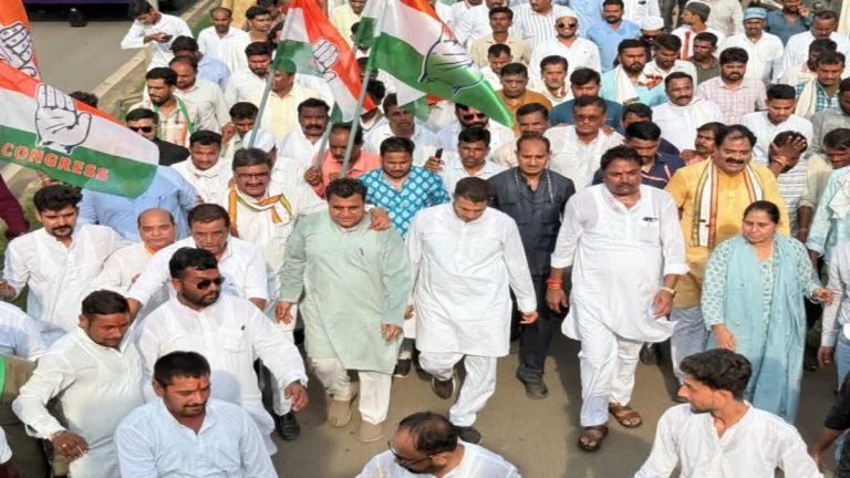 "Government by vote theft" - Jeetu Patwari roared in Raisen