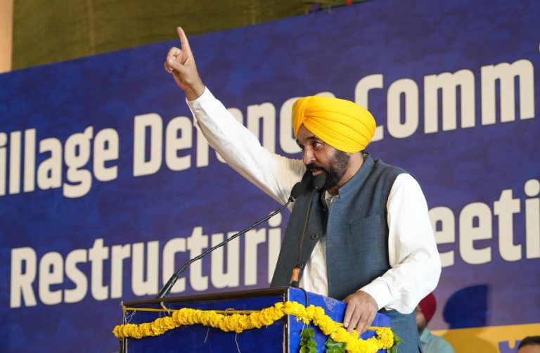 CM Bhagwant Mann: पंजाब सरकार का मिलावटखोरी के खिलाफ बड़ा कदम, पनीर और देसी घी में सबसे ज्यादा गड़बड़ी