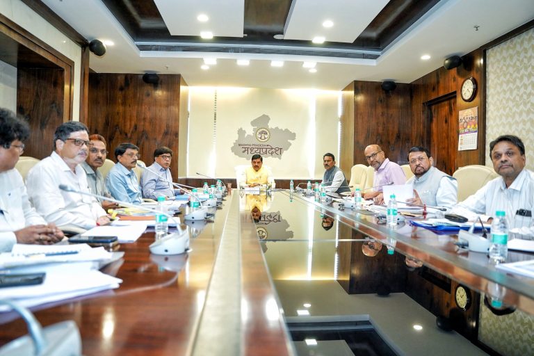Madhya Pradesh Foundation Day 2025: भव्य आयोजन की तैयारियां जोरों पर, सीएम मोहन यादव ने ली जानकारी