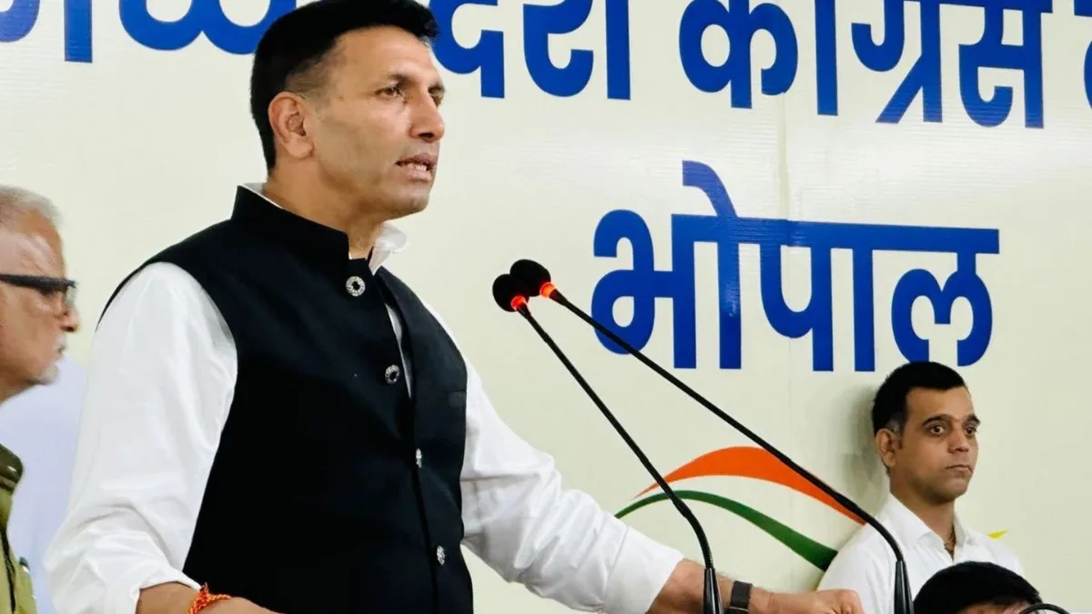 Congress's 'Nyay Satyagraha' in Rewa, fierce attack on Election Commission and the government