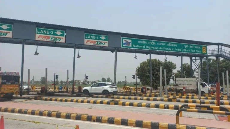 Meerut Bhuni Toll Plaza News: NHAI takes strict action on misbehavior with soldier, fine of 20 lakhs on toll company, contract cancelled