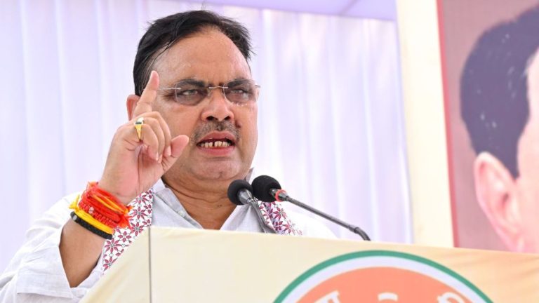 Bhajan Lal Sharma: Rajasthan Chief Minister Bhajanlal Sharma has taken a big step towards bringing discipline and transparency in the state service.