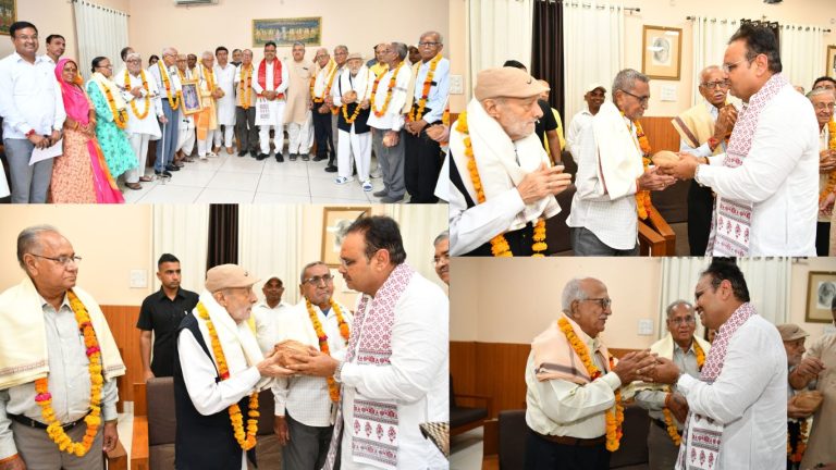 Jodhpur News: CM Bhajanlal Sharma honored senior citizens in Jodhpur, took blessings from partition victims