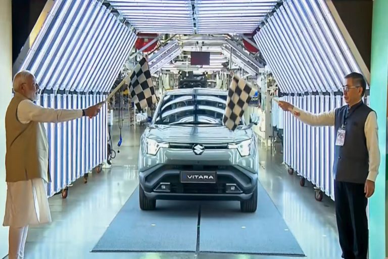 pm-modi-launch-maruti-suzuki-e-vitara-1