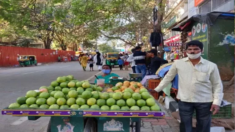 PM SVANidhi Scheme: Street vendors are in for a treat! The government has taken a big decision