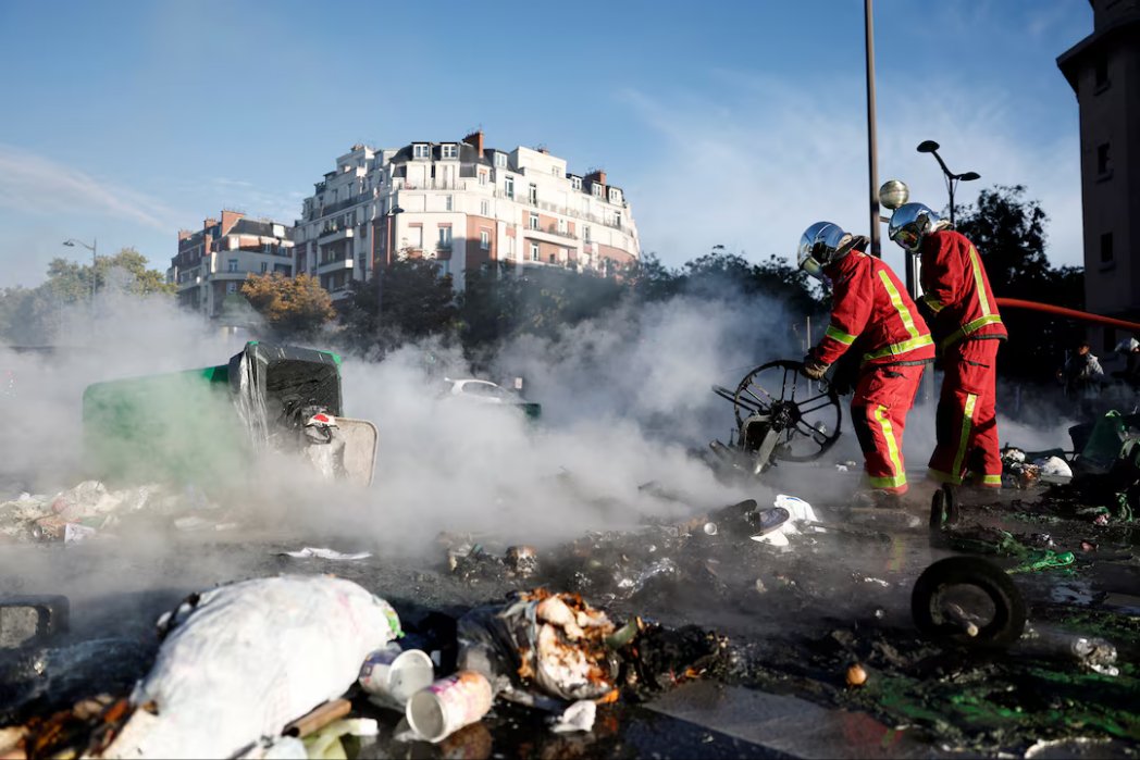 France Protest News: After Nepal, now France is on fire, crowd took to the streets against Macron