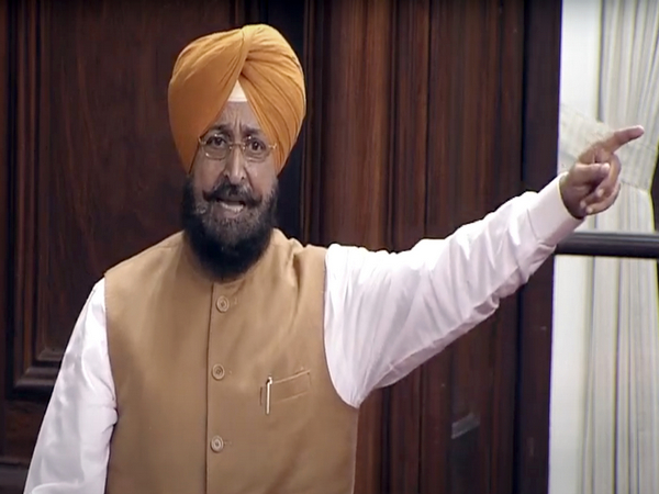 Punjab News: पंजाब में बाढ़ राहत पर राजनीति गरमाई, प्रताप बाजवा का AAP सरकार पर मुआवजे में घोटाले का आरोप